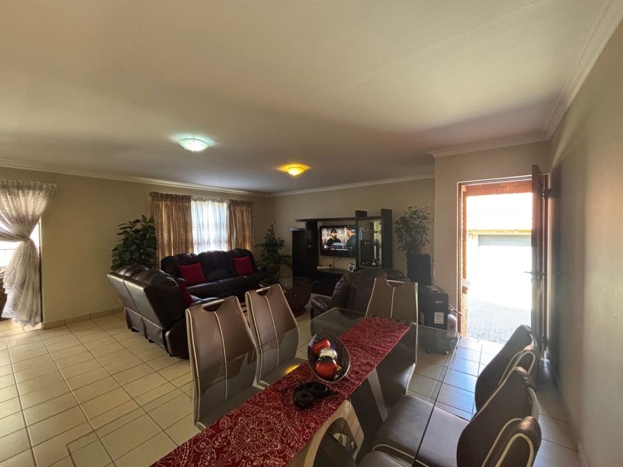 3 Bedroom Property for Sale in Wild Olive Estate Free State
